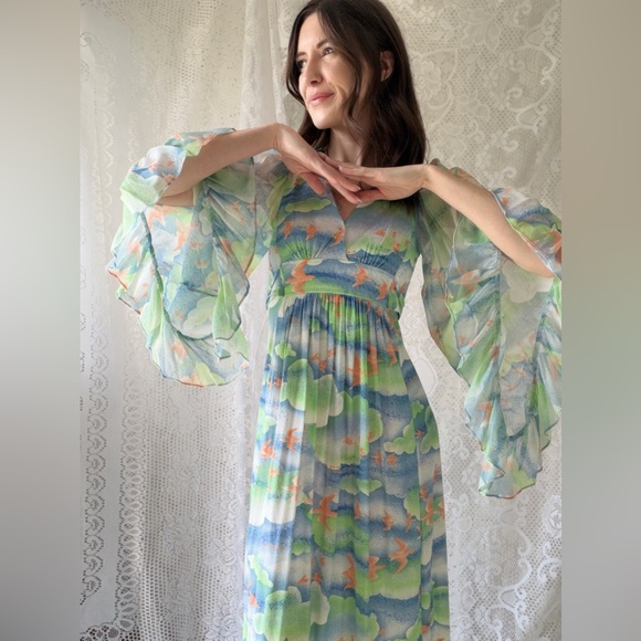 Vintage 70s Bird Print Cloudscape Maxi Dress Boho Flutter Sleeve Empire Waist - Picture 12 of 17